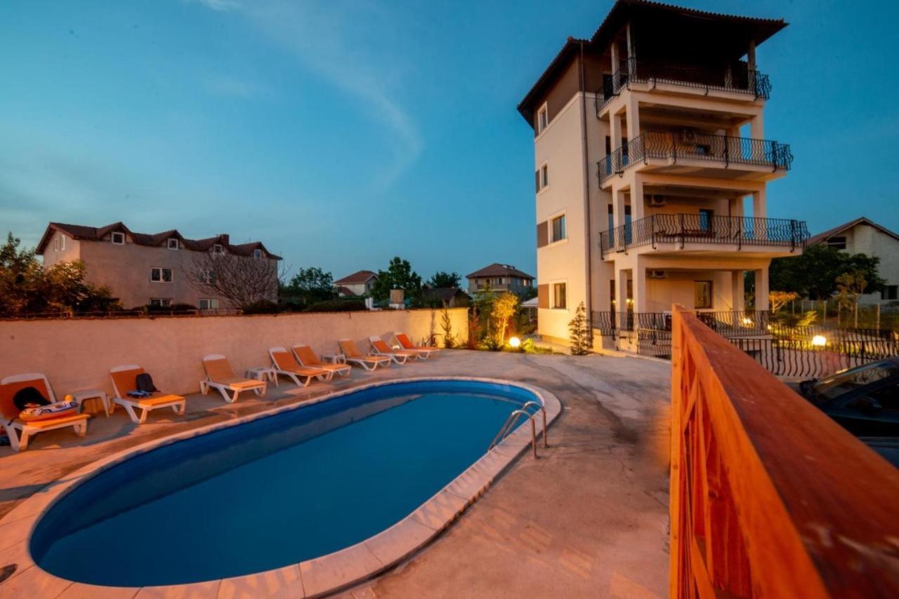 Breeze Villa Mamaia Nord Неводарі Екстер'єр фото