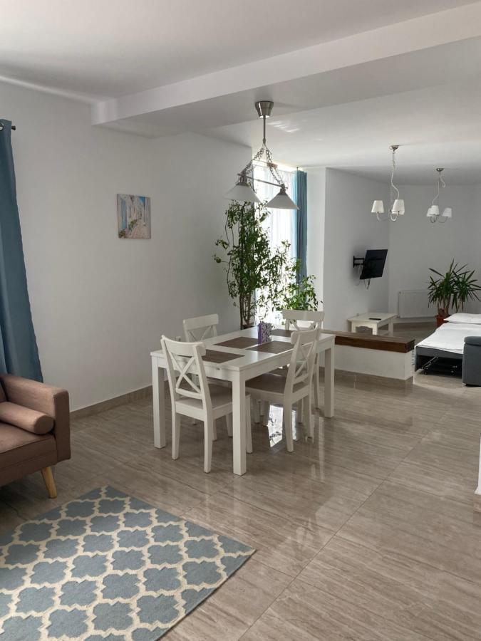 Breeze Villa Mamaia Nord Неводарі Екстер'єр фото