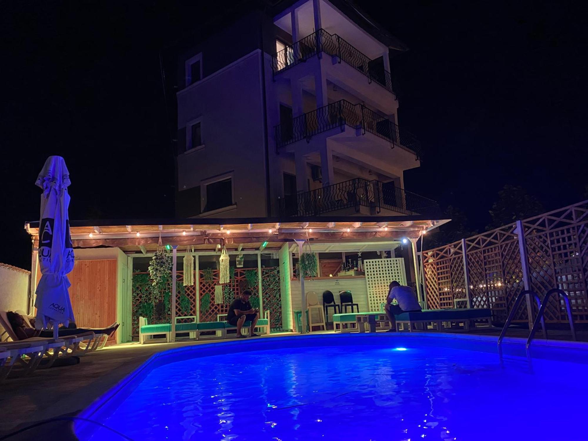 Breeze Villa Mamaia Nord Неводарі Екстер'єр фото